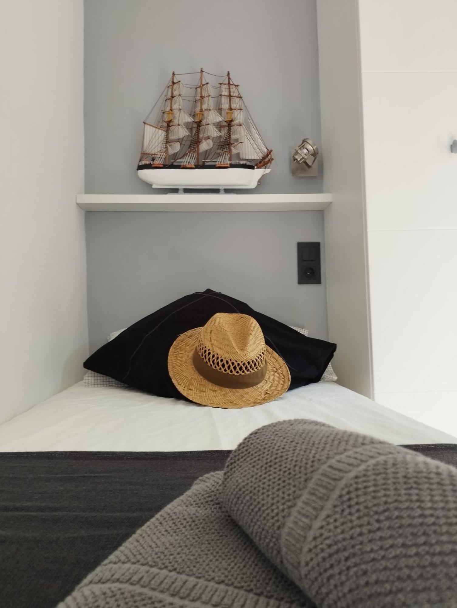 Apartamento Recien Reformado A 300 Metros Del Mar Calella De Palafrugell Luaran gambar