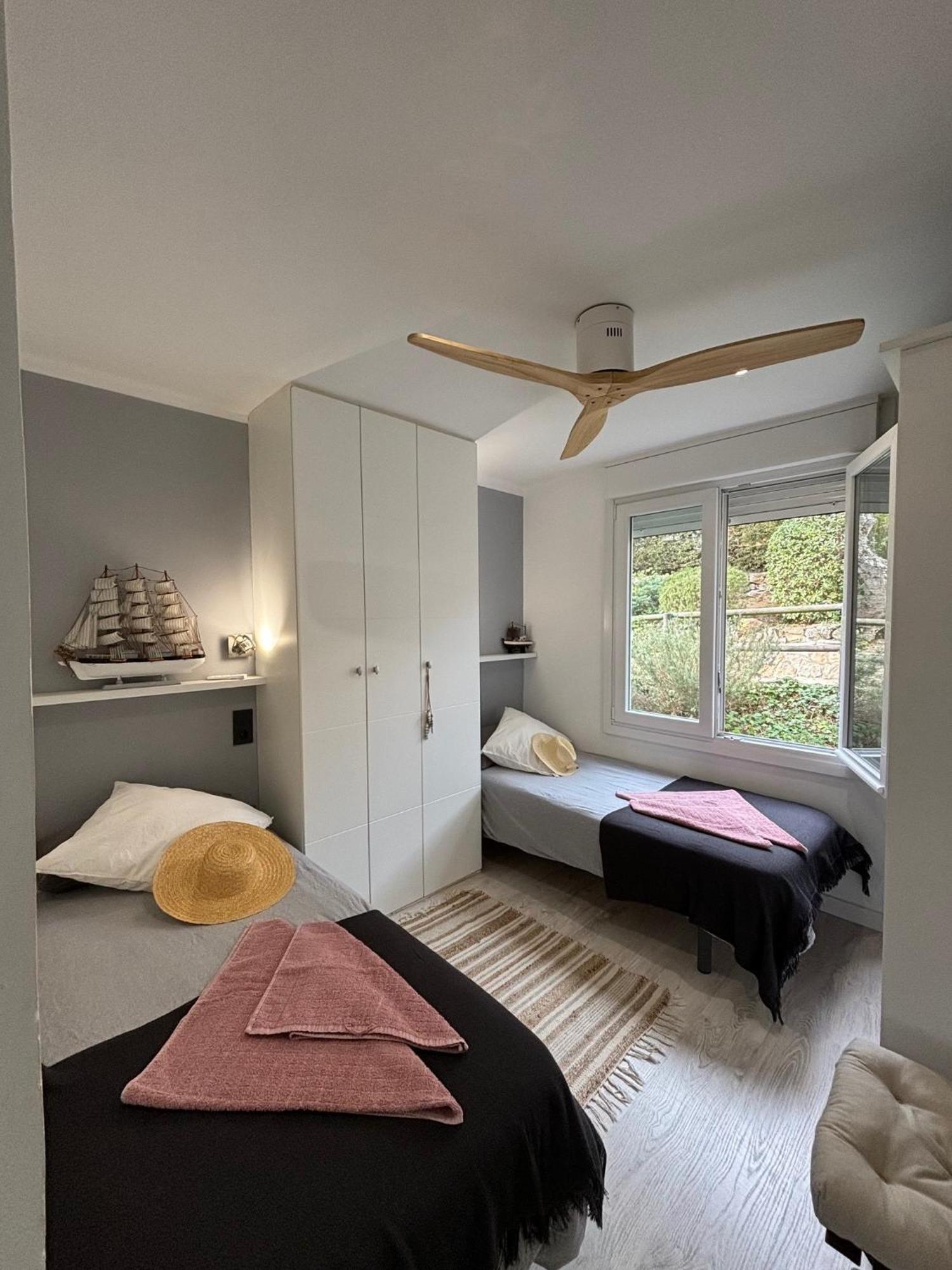 Apartamento Recien Reformado A 300 Metros Del Mar Calella De Palafrugell Luaran gambar