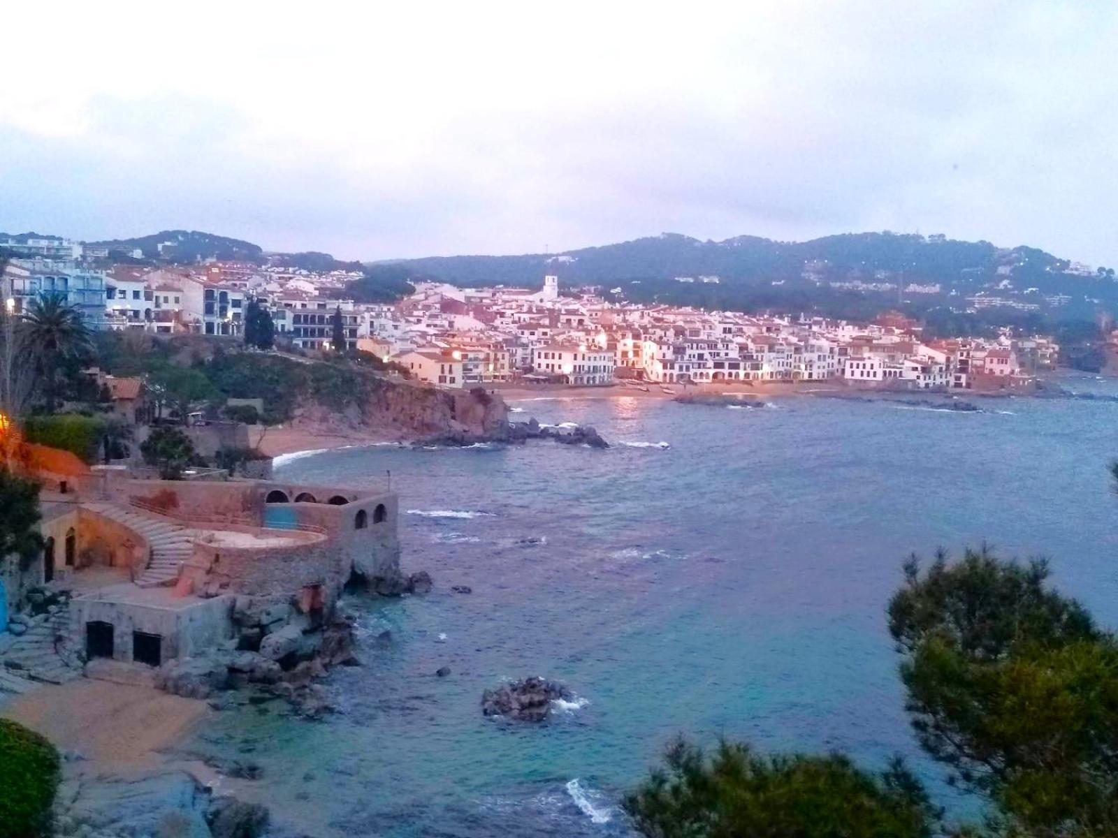 Apartamento Recien Reformado A 300 Metros Del Mar Calella De Palafrugell Luaran gambar